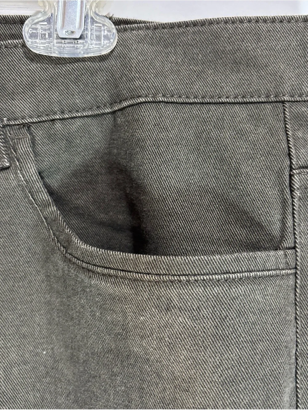 English Laudry Men's Olive Green Straight-Leg Pants. J-52